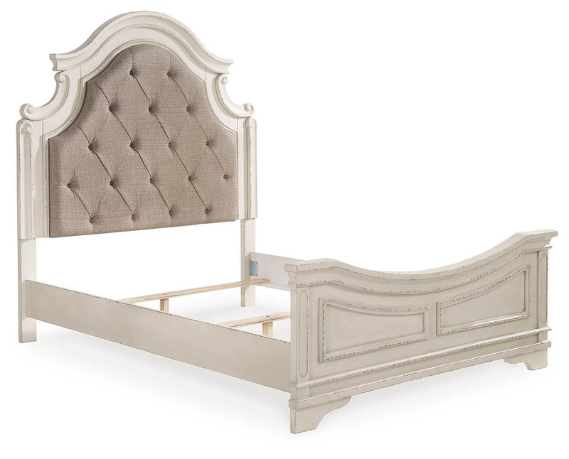 Realyn Queen Panel Bed, Dresser, Mirror and Vanity