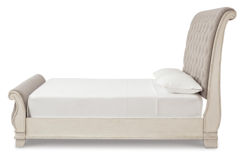Realyn California King Sleigh Bed