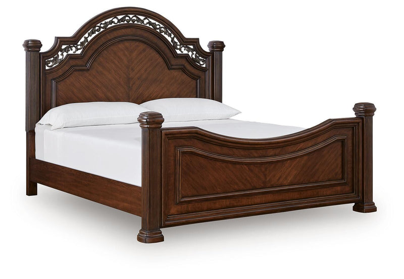 Lavinton California King Poster Bed