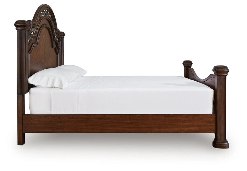 Lavinton King Poster Bed