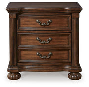 Lavinton King Poster Bed, Dresser, Mirror and 2 Nightstands