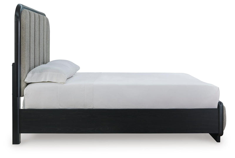 Rowanbeck Queen Upholstered Panel Bed