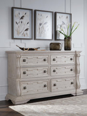 Bruchandi Dresser