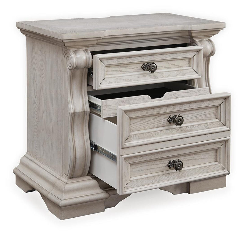 Bruchandi Nightstand
