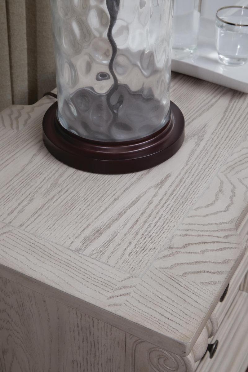 Bruchandi Nightstand