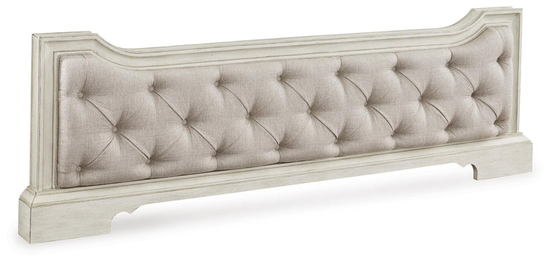 Arlendyne King/California King Upholstered Panel Footboard with Slats