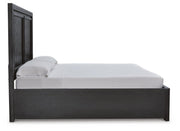 Foyland King Panel Storage Bed and 2 Chests
