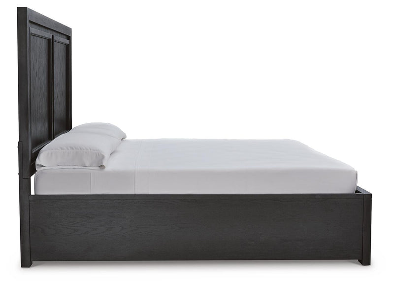 Foyland King Panel Storage Bed and 2 Chests