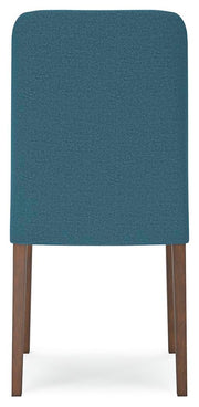 Lyncott Dining Table and 4 Chairs