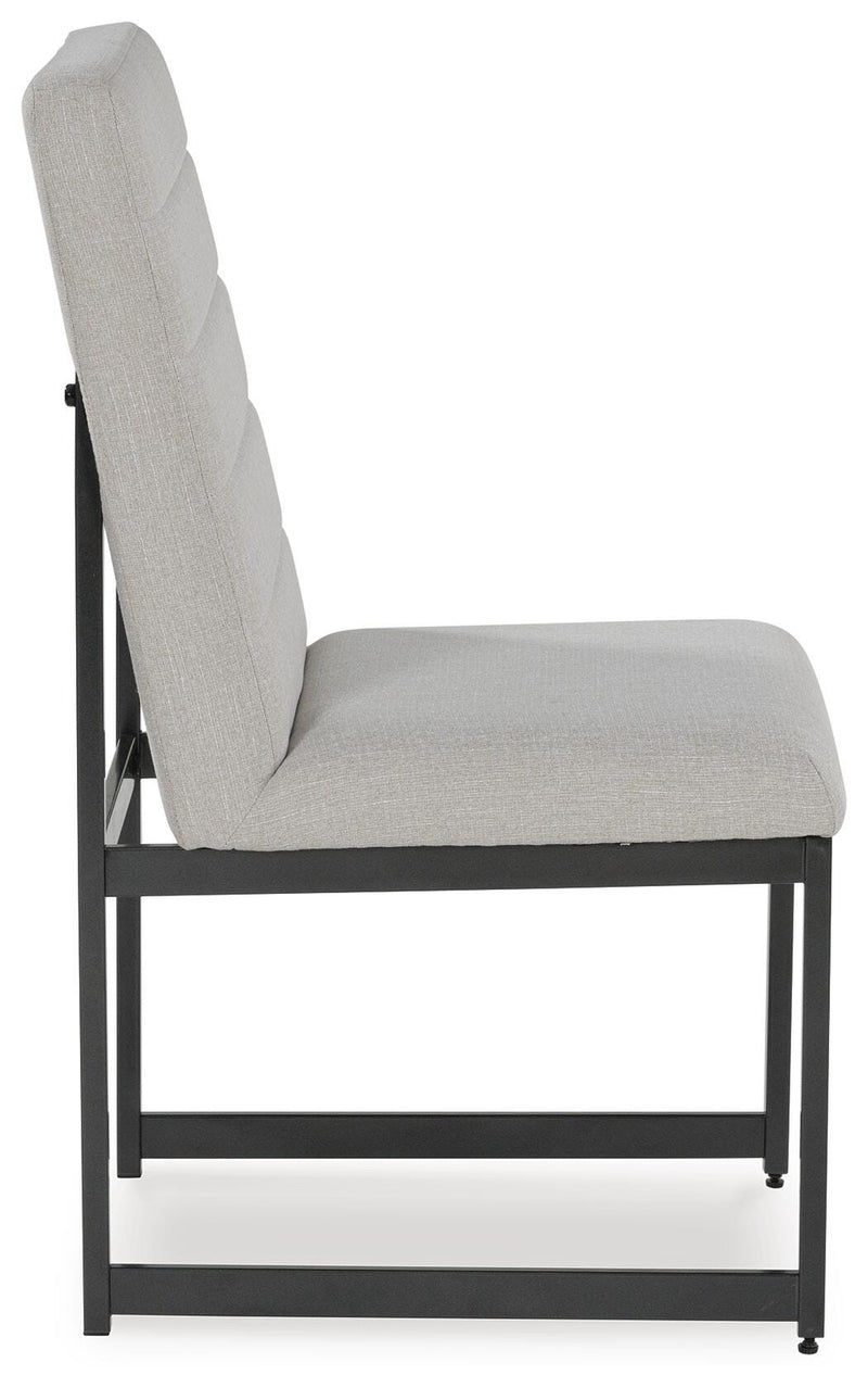 Tomtyn Extension Dining Table and 6 Chairs