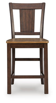 Rylandeen Counter Height Extension Dining Table and 4 Barstools