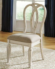 Realyn Dining Extension Table and 8 Chairs