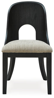 Rowanbeck Dining Table, 2 Arm Chairs and 4 Side Chairs