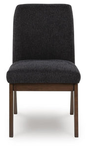 Dilenno Extension Dining Table and 4 Chairs