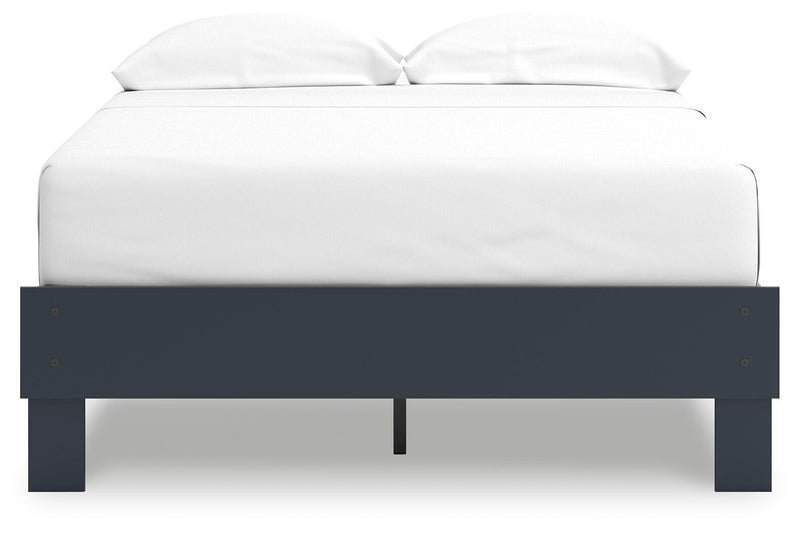 Simmenfort Full Platform Bed