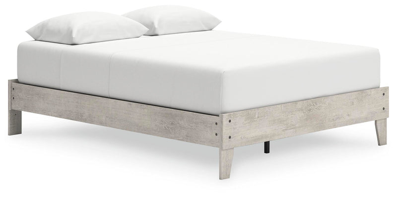 Shawburn Queen Platform Bed