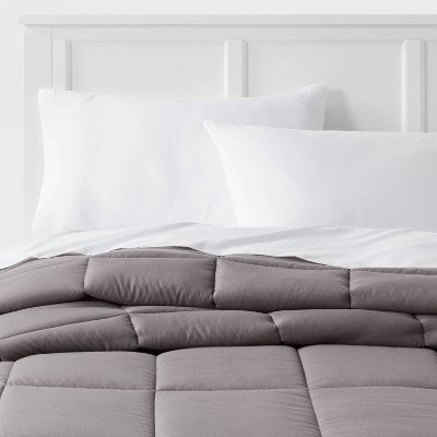 Room Essentials Twin/Twin Long Down Alternative Microfiber Reversible Comforter, Gray OEKO-TEX