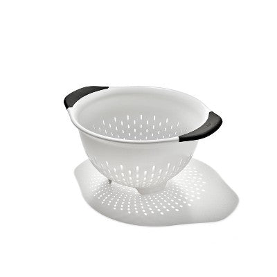 OXO Softworks Colander with Black Handles, 3 Qt White Plastic Strainer, Dishwasher-Safe
