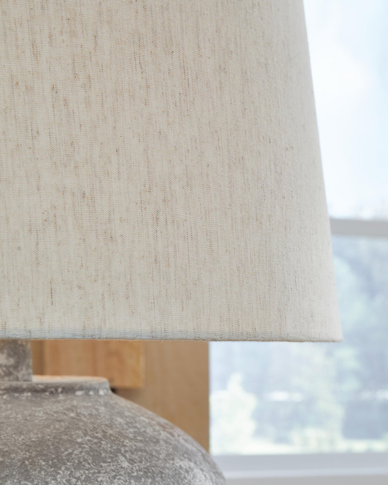 Dreward Table Lamp