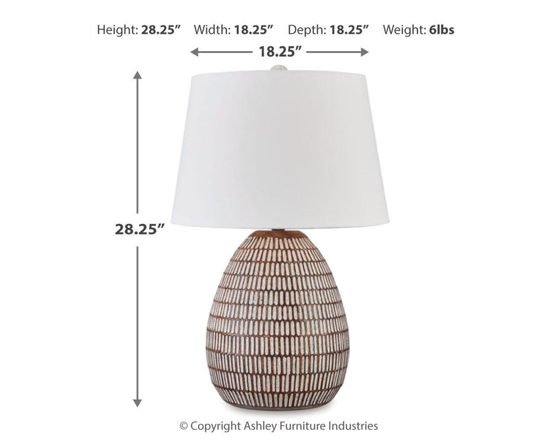 Darrich 2-Piece Lamp Set