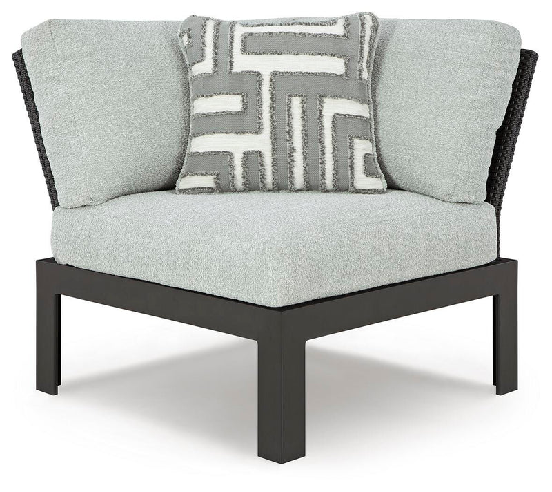 Beachloft Outdoor Corner Chair with Cushion