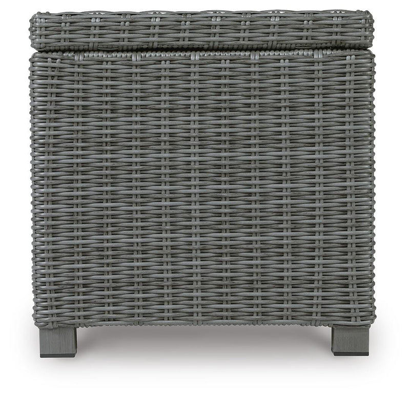 Elite Park Outdoor Coffee Table and End Table