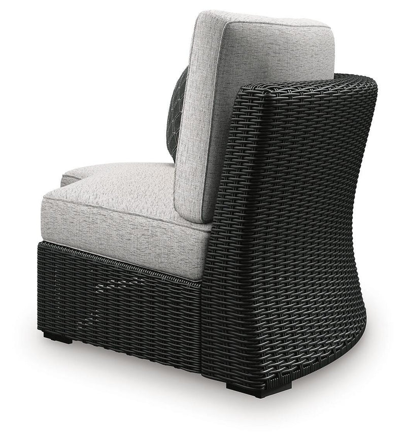 Beachcroft Outdoor Curved Corner Chair with Cushion