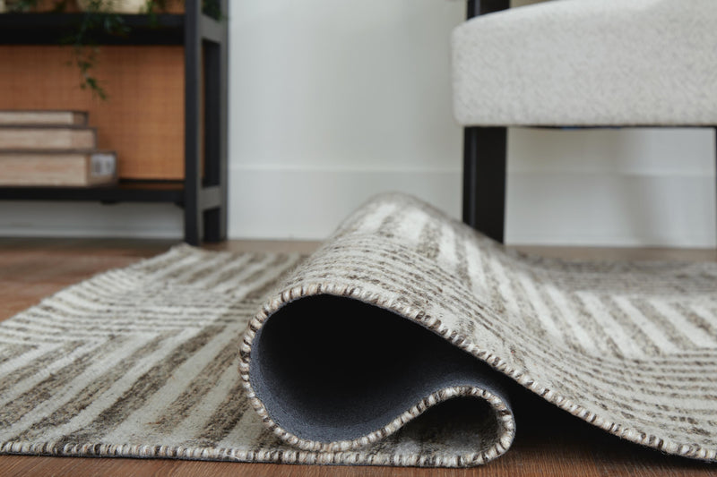 Jossen 5' x 7' Rug