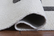Davismour 5' x 7' Area Rug