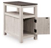 Fendenmore Chairside End Table