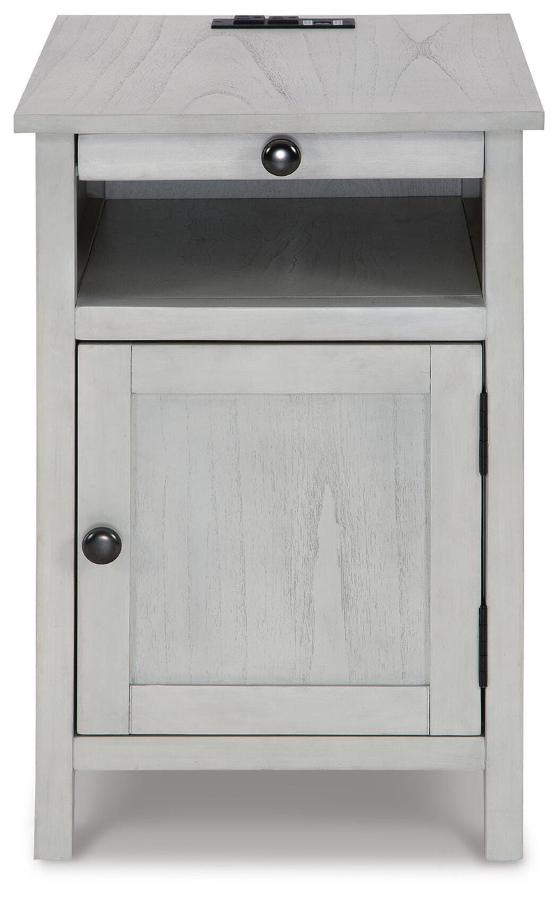 Treytown Chairside End Table
