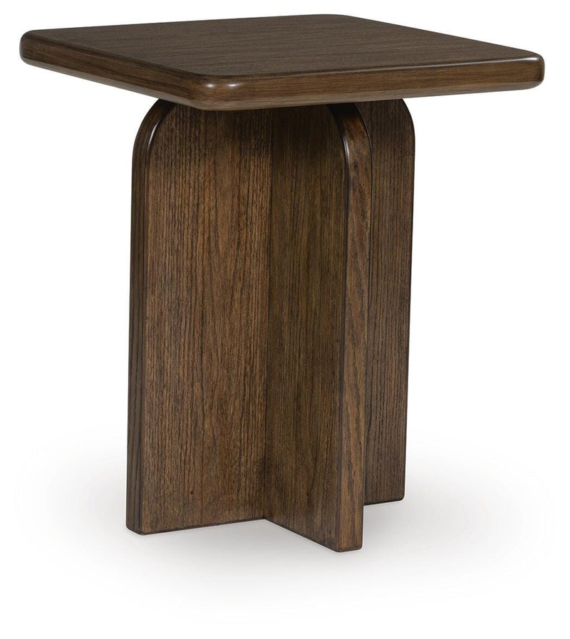 Shawbeck Table (Set of 2)