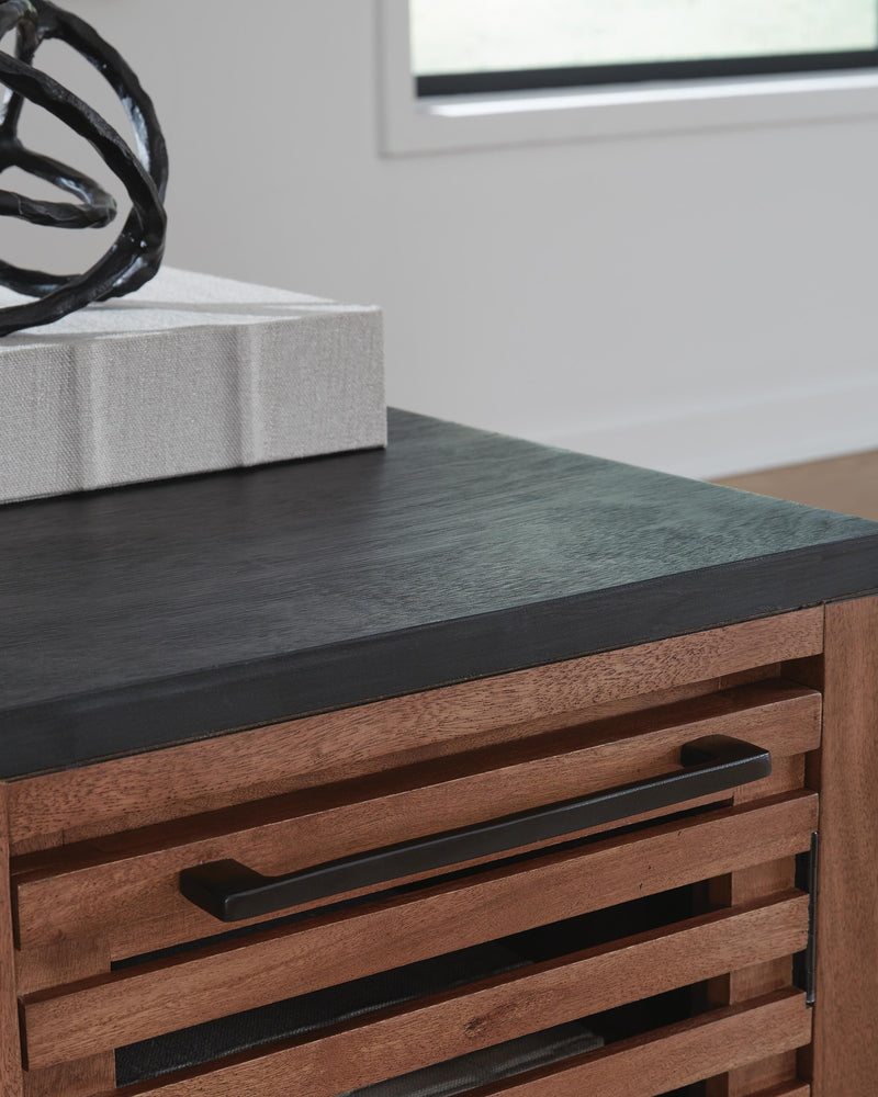 Kallari Chairside End Table