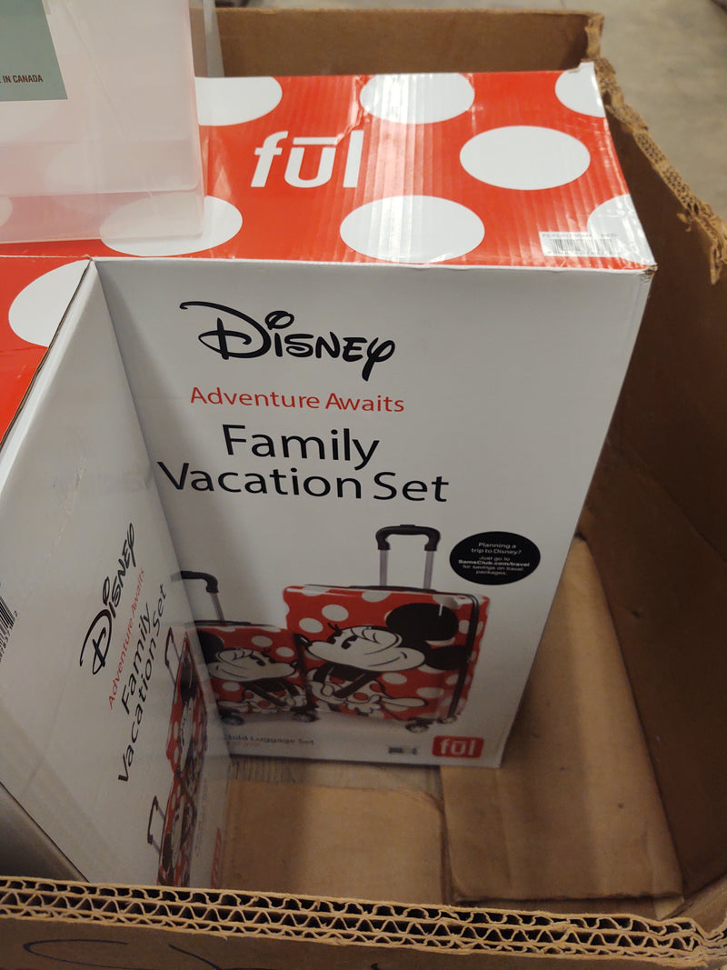 DISNEY FAMILY VACATION SET